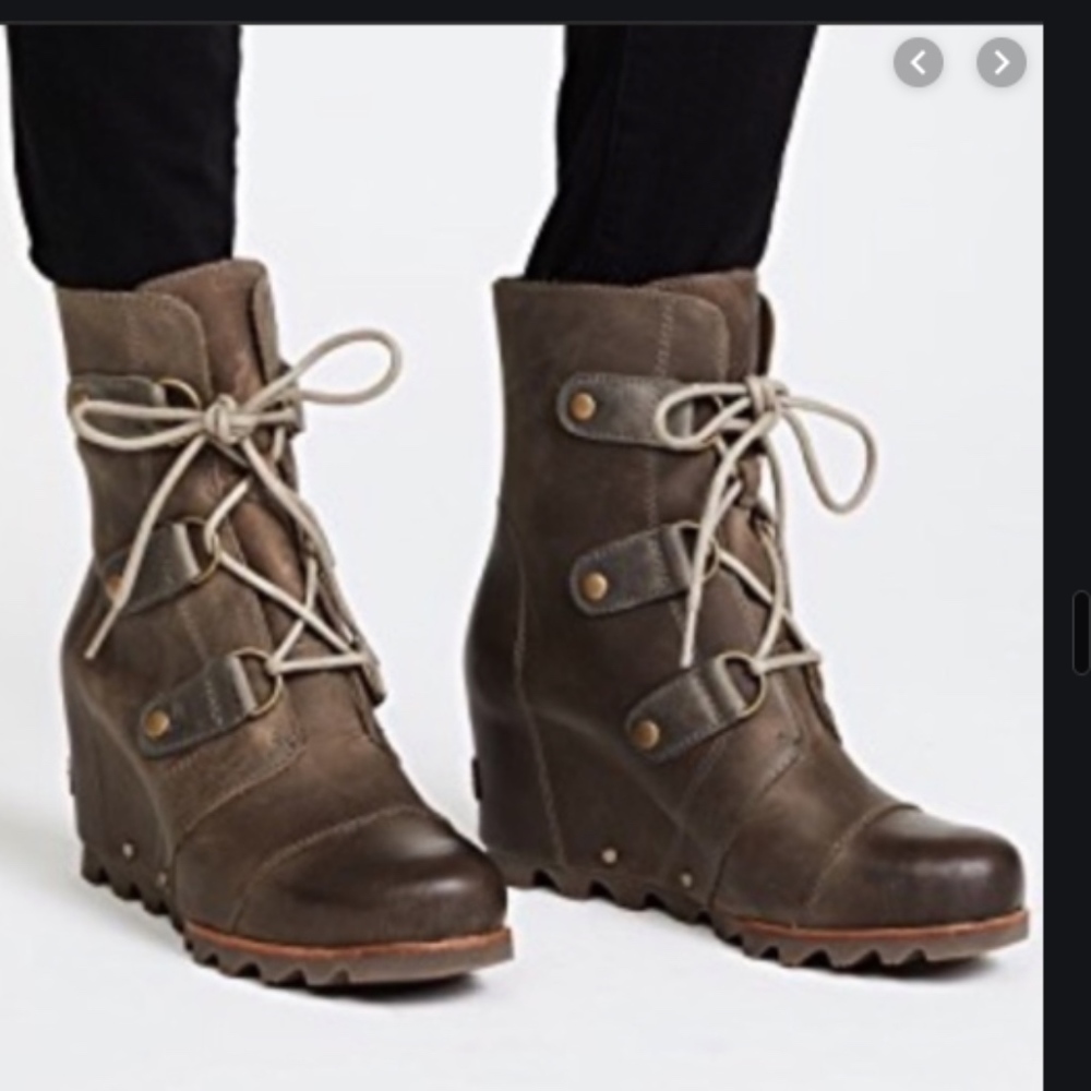 SOREL JOAN OF ARCTIC WEDGE BOOTS
